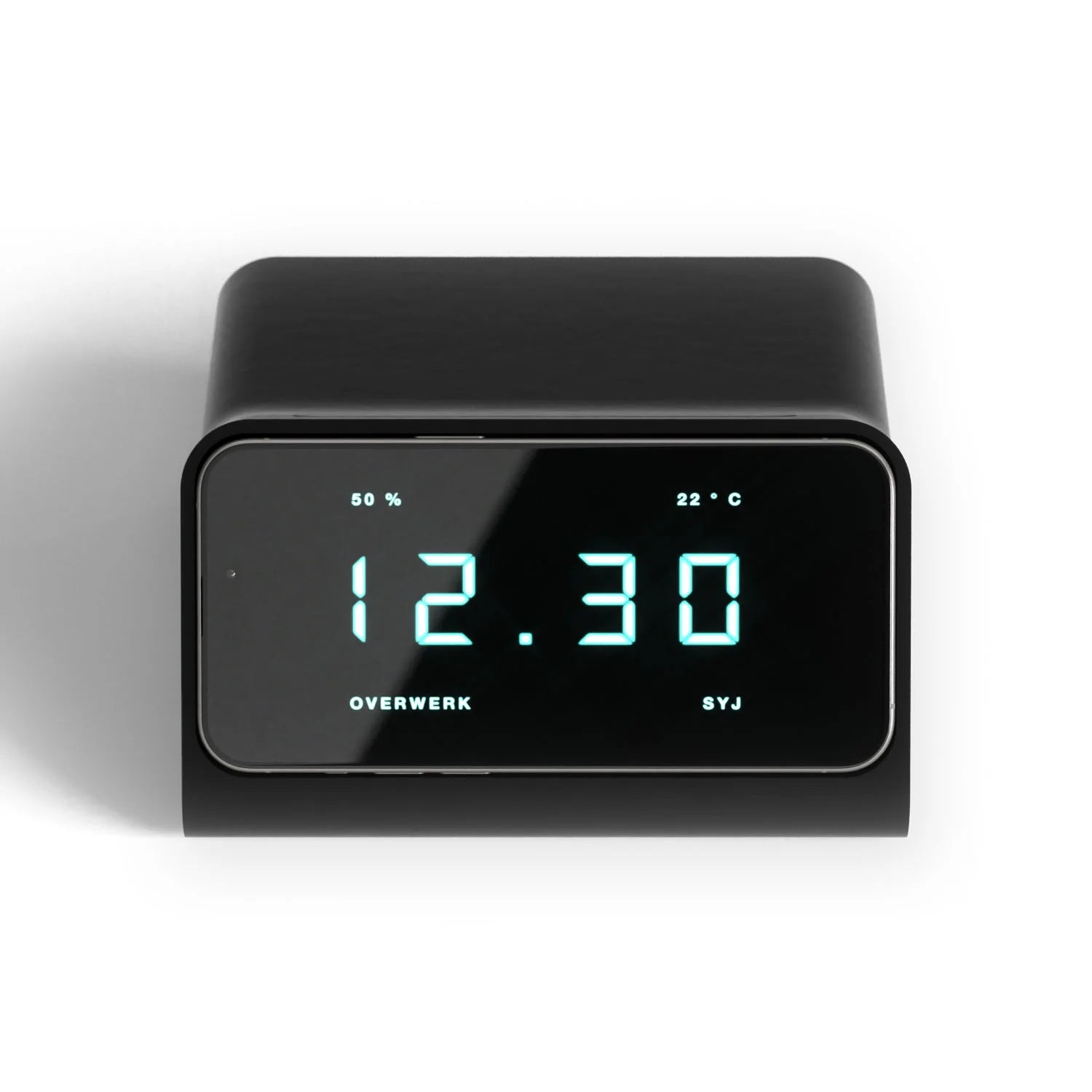 iPhone StandBy Dock