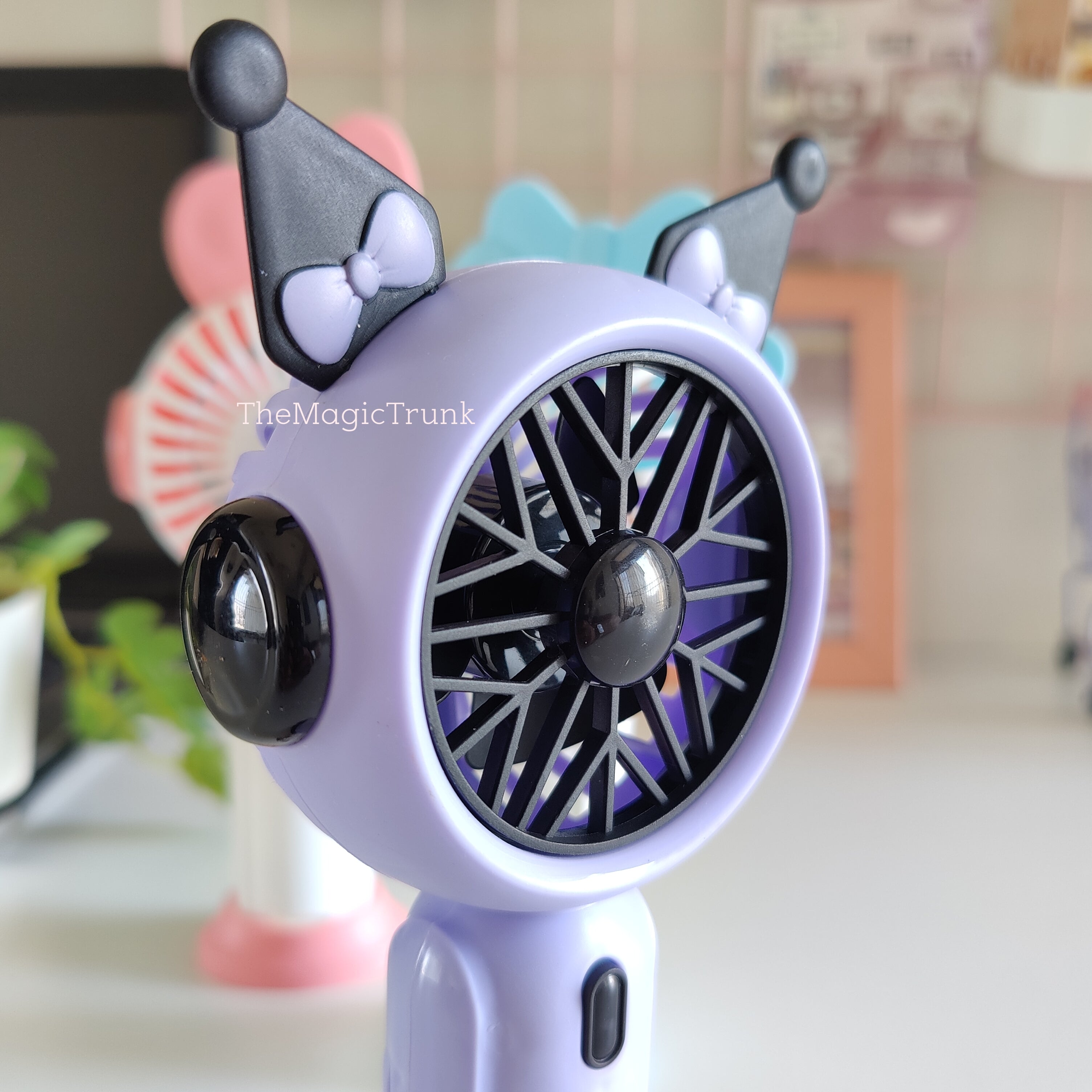 Sanrio Three Speed Fan Rechargeable ( 1pc )